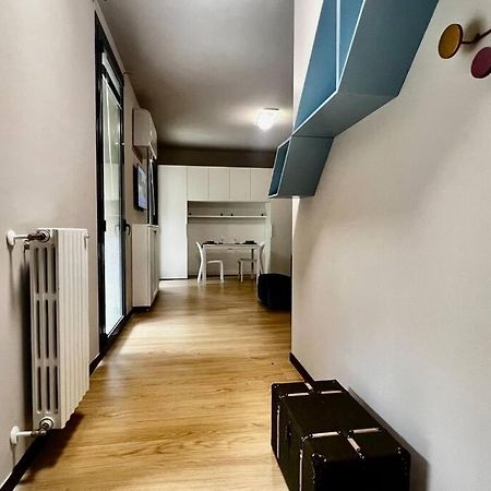 Urban House - Comfy Flat Navigli Milan Center Apartamento Exterior foto