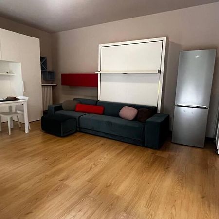 Urban House - Comfy Flat Navigli Milan Center Apartamento Exterior foto