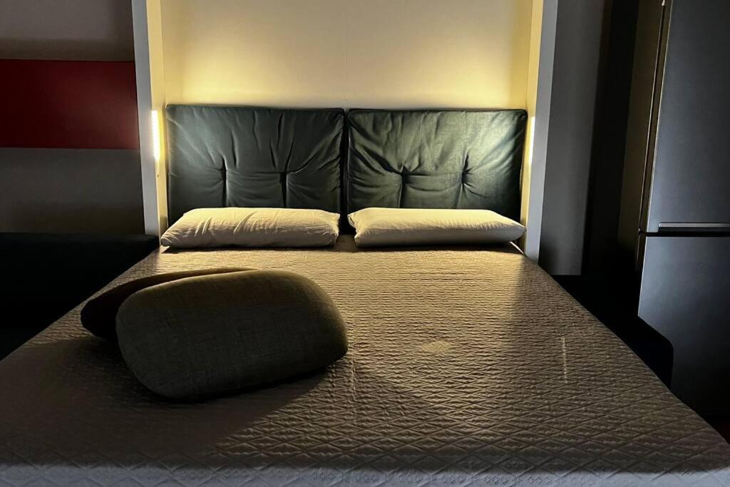 Urban House - Comfy Flat Navigli Milan Center Apartamento Exterior foto