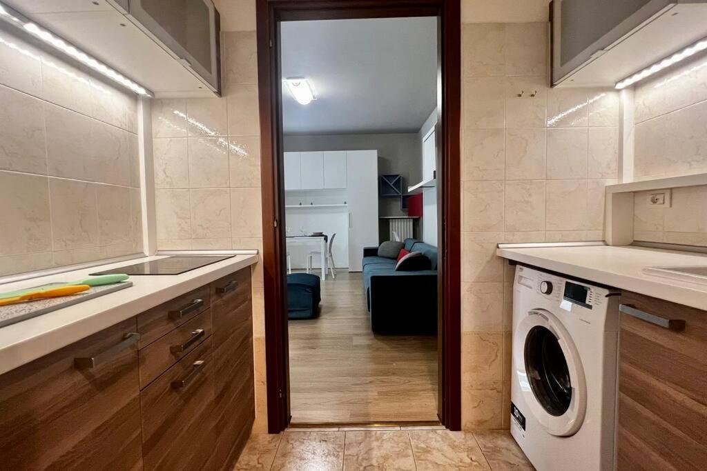 Urban House - Comfy Flat Navigli Milan Center Apartamento Exterior foto