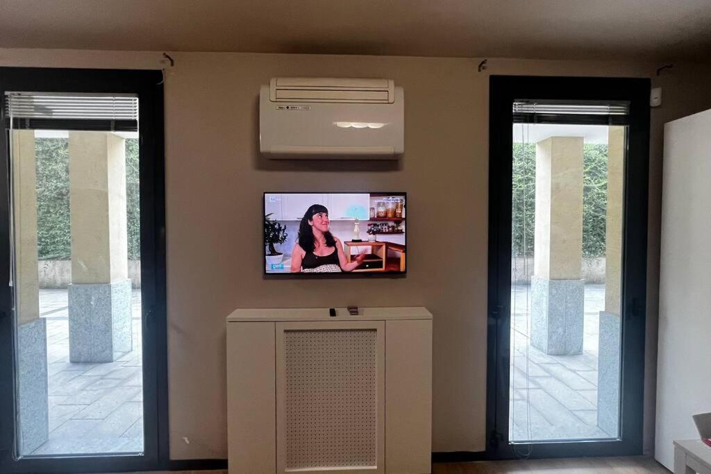 Urban House - Comfy Flat Navigli Milan Center Apartamento Exterior foto